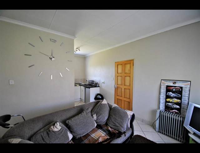 3 BEDROOM CLUSTER FOR SALE IN DAWN PARK